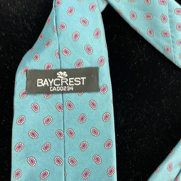 Vintage Baycrest Necktie. 100%Silk Mint Green and Pink - Picture 4 of 5